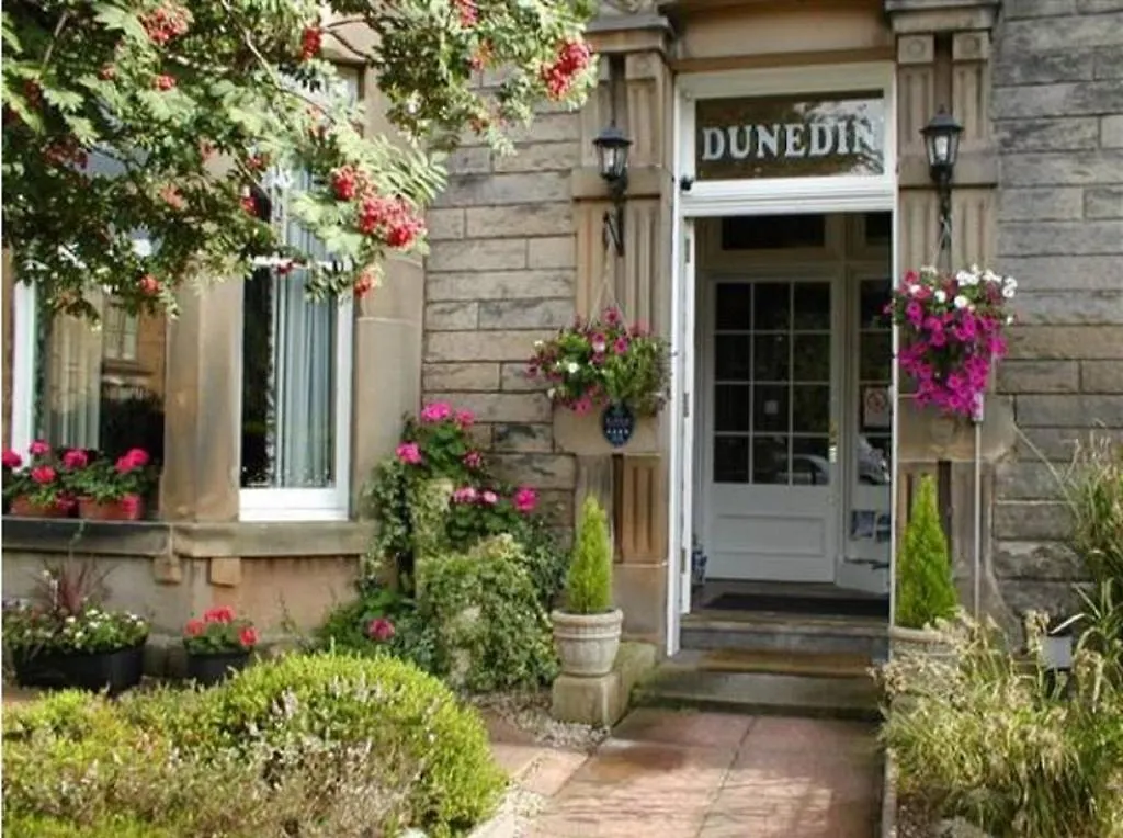 A Two Bedroom Apartment - Victorian Villa At 8 Priestfield Road 에든버러